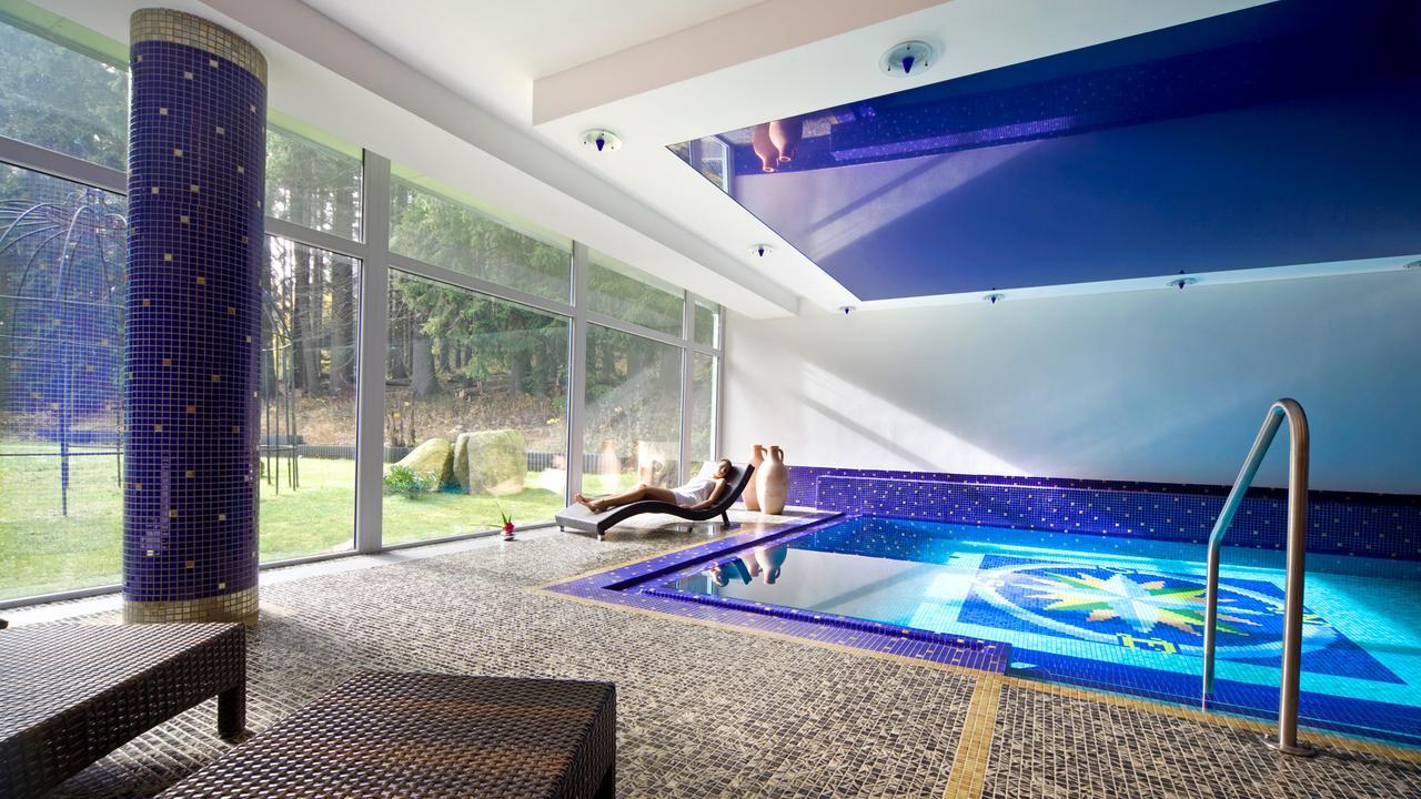 Spa Apartments St. Moritz Маріанські Лазні Екстер'єр фото